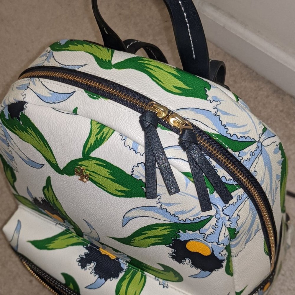 COPY - tory burch kerrington backpack - Picture 4 of 6